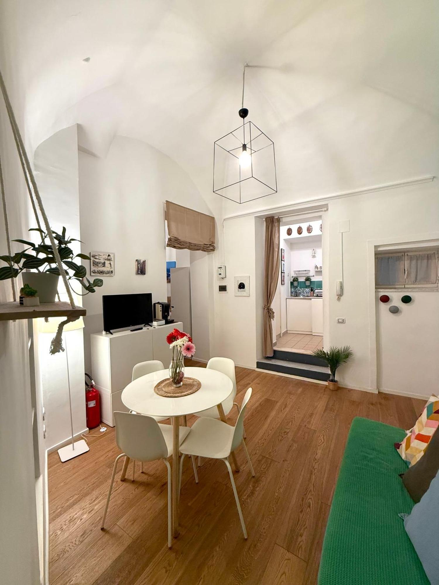 Fiftythree House - In The Heart Of Appartamento Napoli